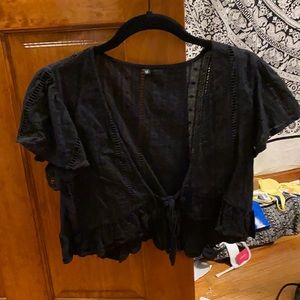 SHEIN black tie front crop top